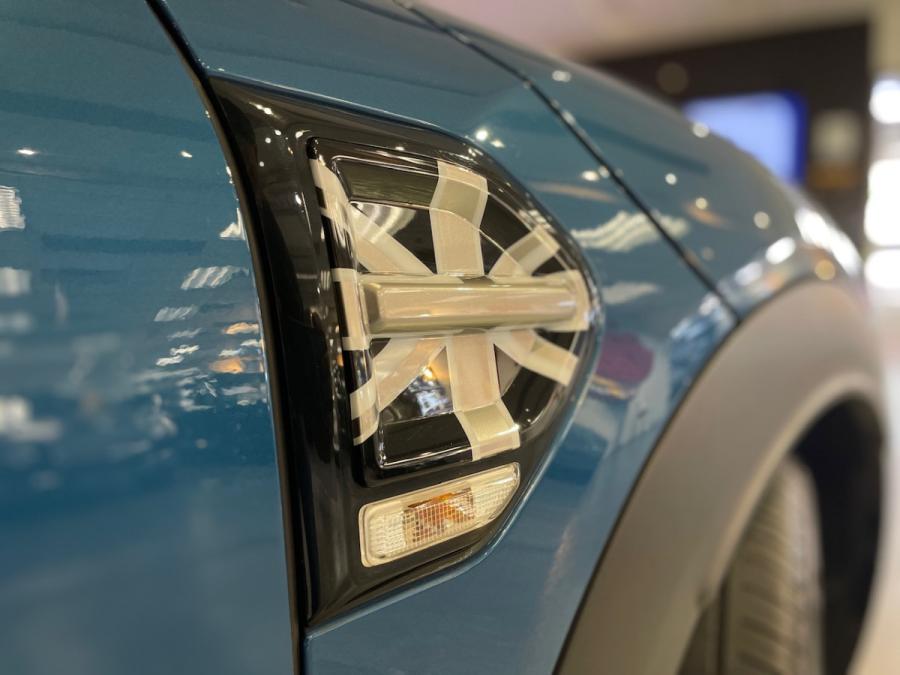 Countryman - Image 13