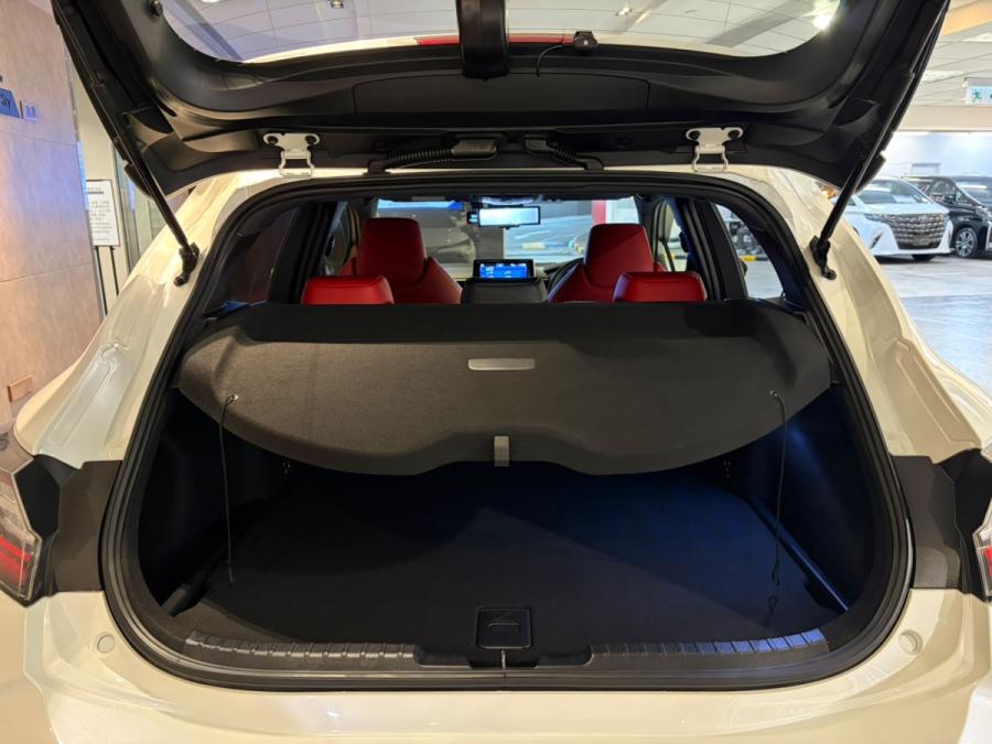 COROLLA SPORT GZ HYBRID - Image 11