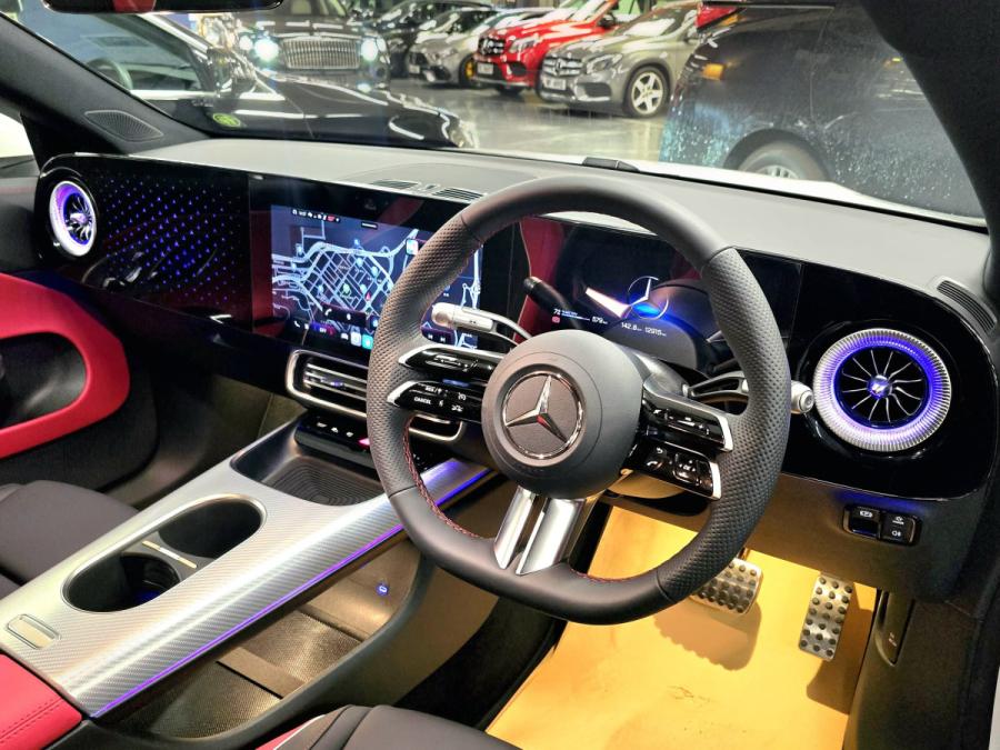 CLA250+ AMG LINE - Image 4