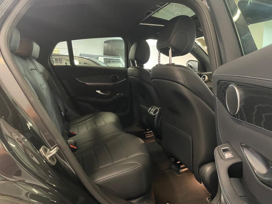 GLC 300  Coupe (AMG) - Image 4