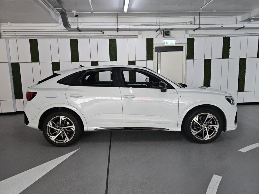 Q3 SPORTBACK 45 TFSI QUATTRO S LINE - Image 2
