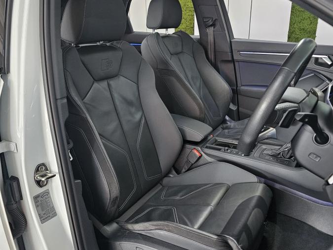 Q3 SPORTBACK 45 TFSI QUATTRO S LINE - Image 4