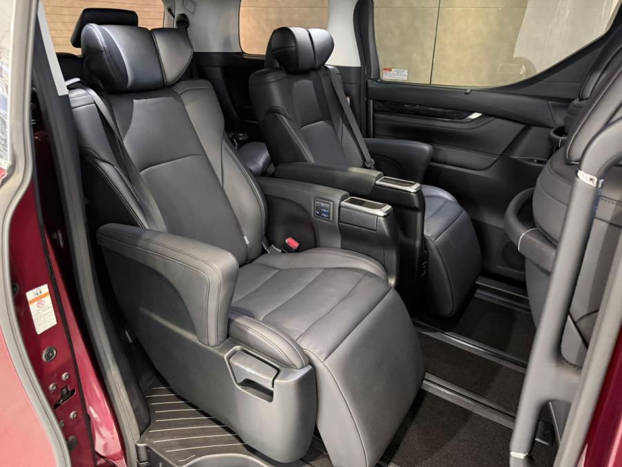 Alphard 3.5 SC - Image 8