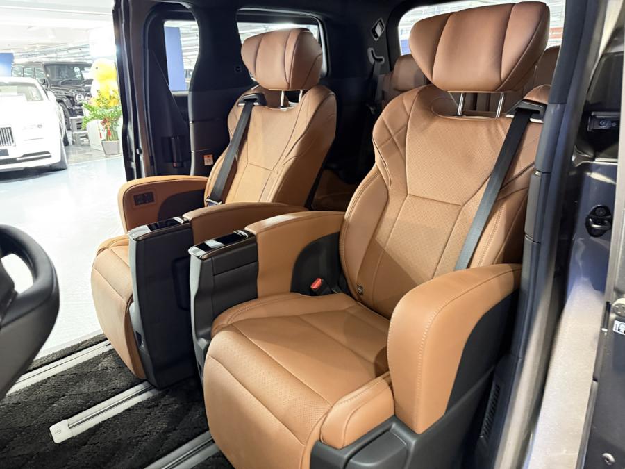 VELLFIRE 2.4 Turbo - Image 8