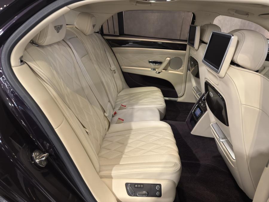 FLYING SPUR W12 - Image 8