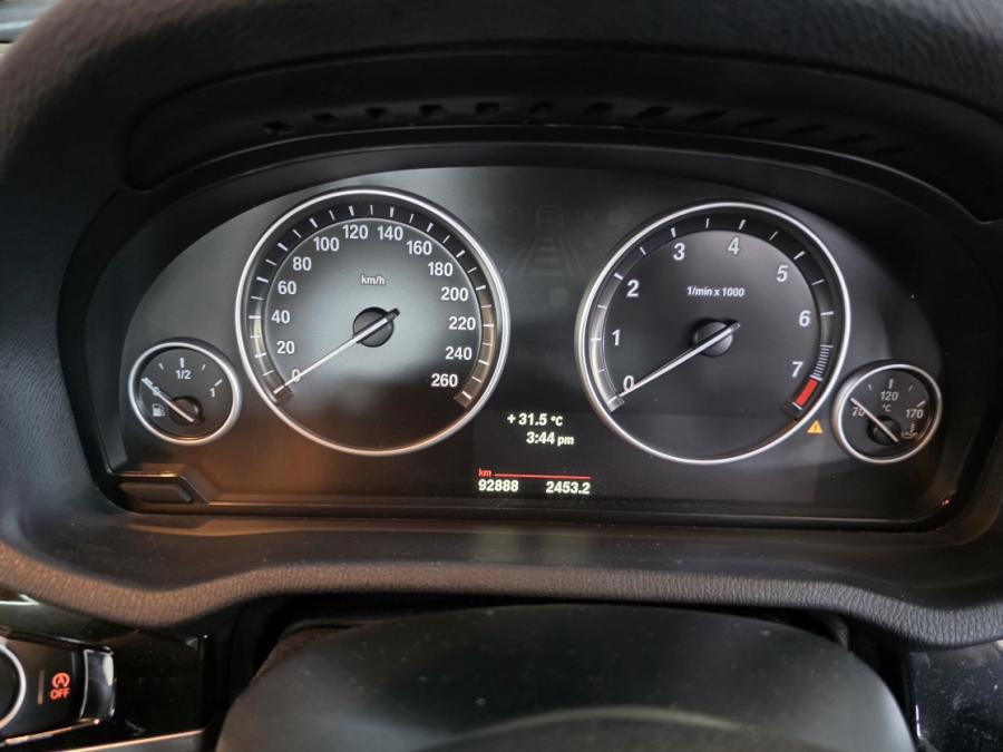 X3 XDRIVE28I 2.0T - Image 3