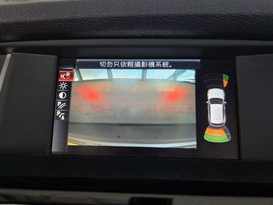 X3 XDRIVE28I 2.0T - Image 4