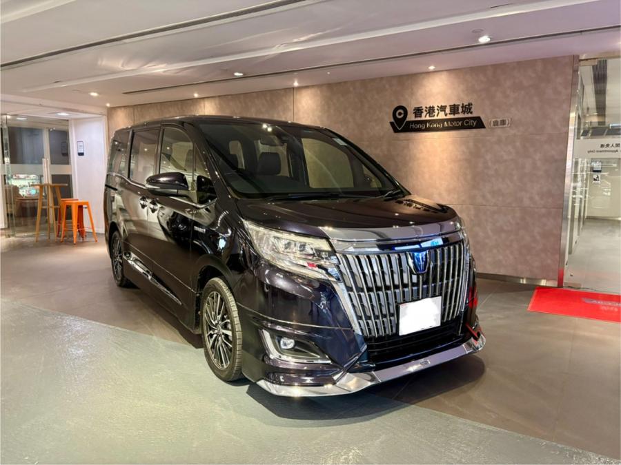 TOYOTA 豐田 Noah Hybrid