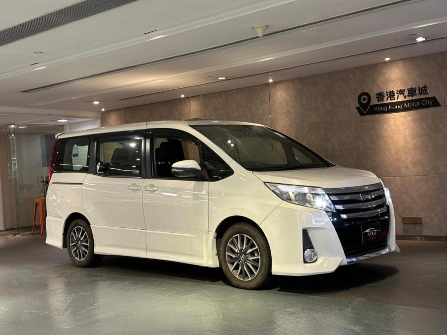 TOYOTA 豐田 Noah 2.0