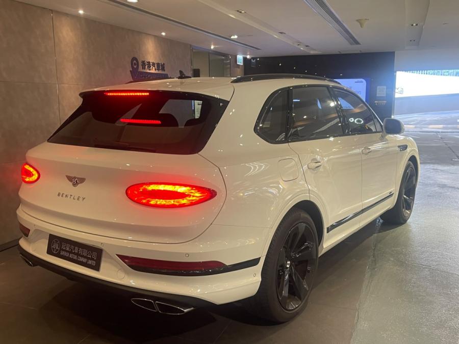 Bentayga - Image 3