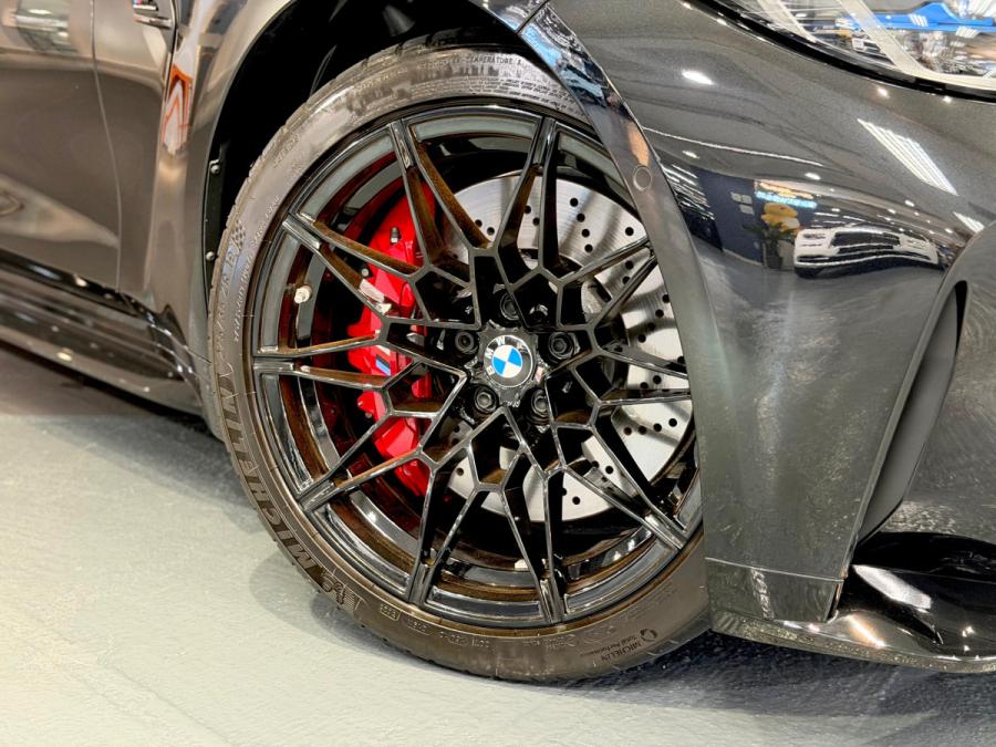 M3 Competition - Image 5