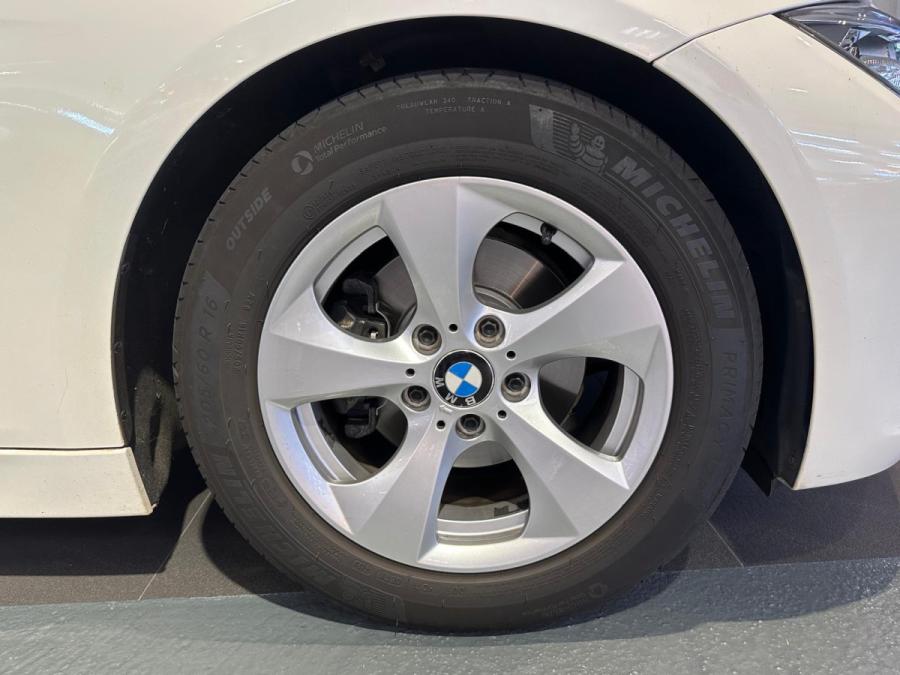 320d 2.0 - Image 13