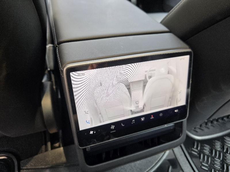 Model 3 RWD - Image 8