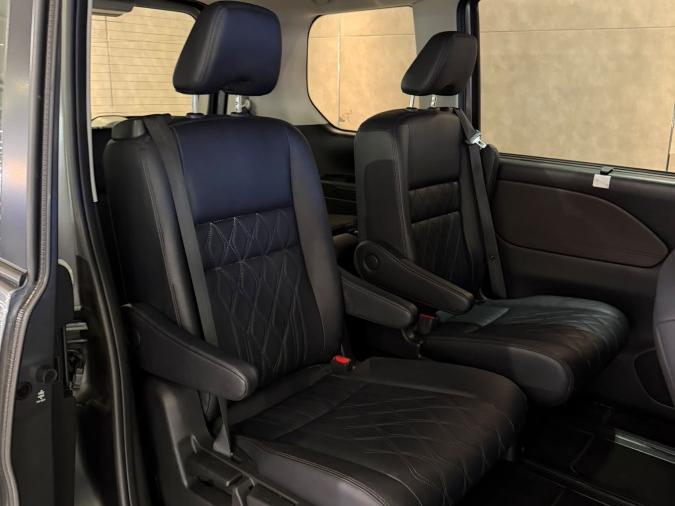 Serena E -Power Highway Star VIP - Image 5