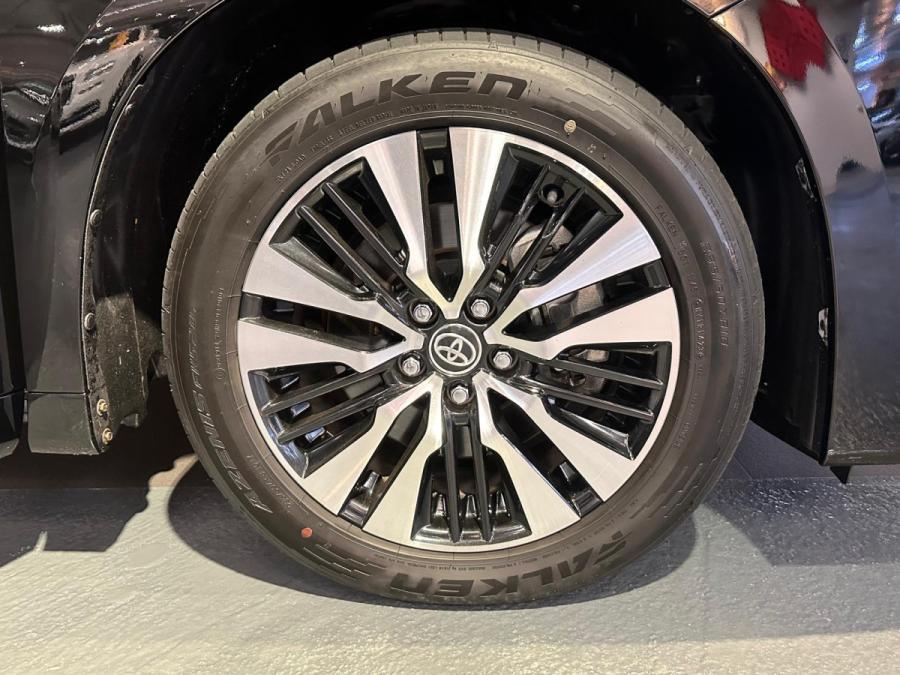VELLFIRE 3.5  Facelift - Image 13