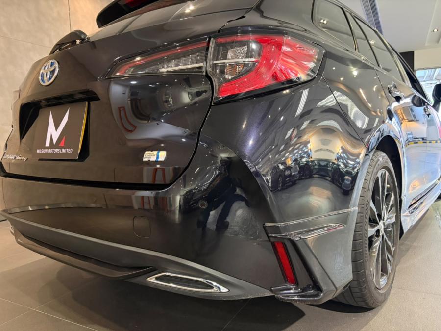 COROLLA TOURING HYBRID WXB - Image 9