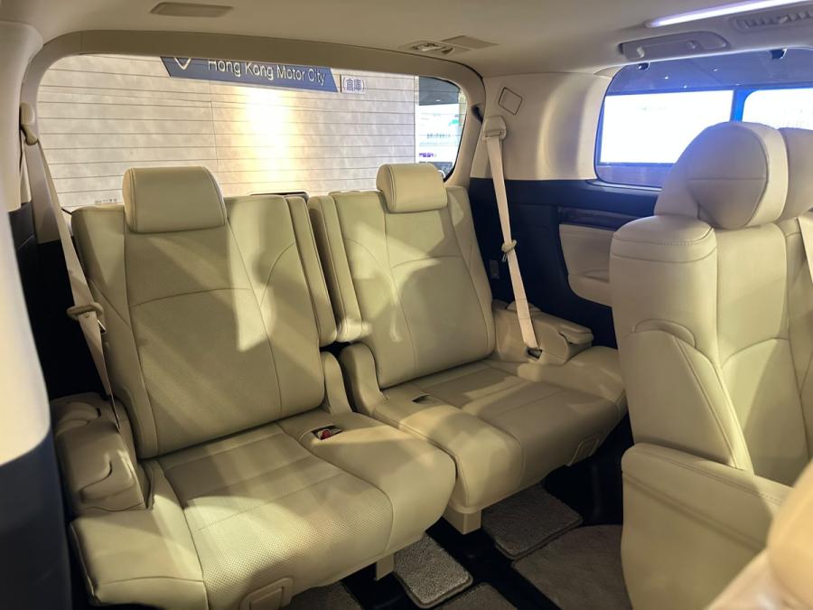 Alphard 3.5 GF - Image 5