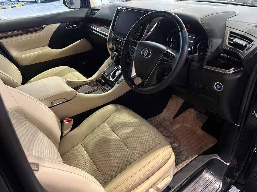 Alphard 3.5 GF - Image 3