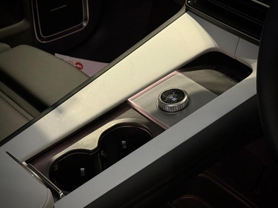 Polestar 4 LR PP - Image 10