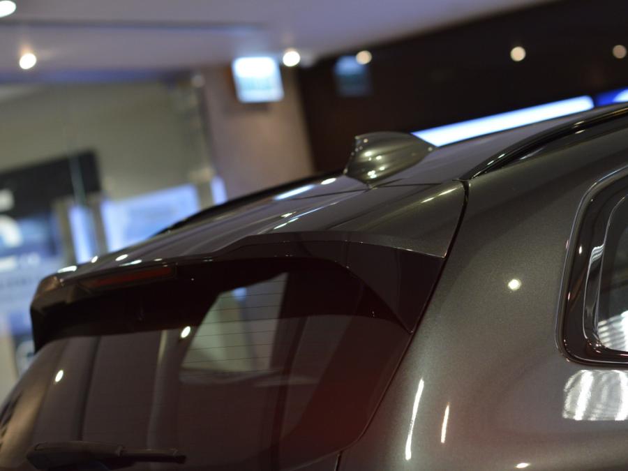 IX3 M SPORT EDITION G08 - Image 9
