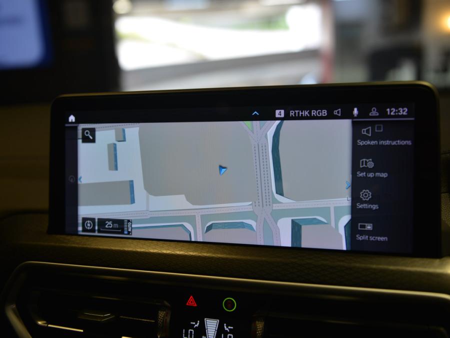 IX3 M SPORT EDITION G08 - Image 21