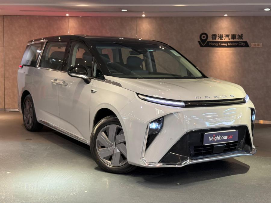 MAXUS  上汽大通 MIFA 9 PREMIUM