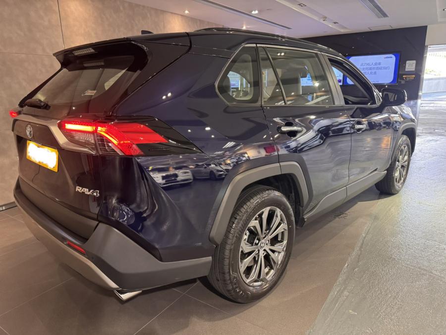 RAV4 DELUXE - Image 3