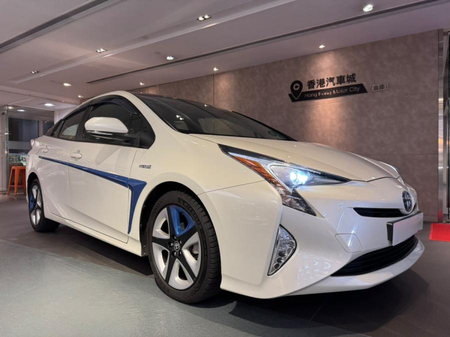TOYOTA 豐田 Prius