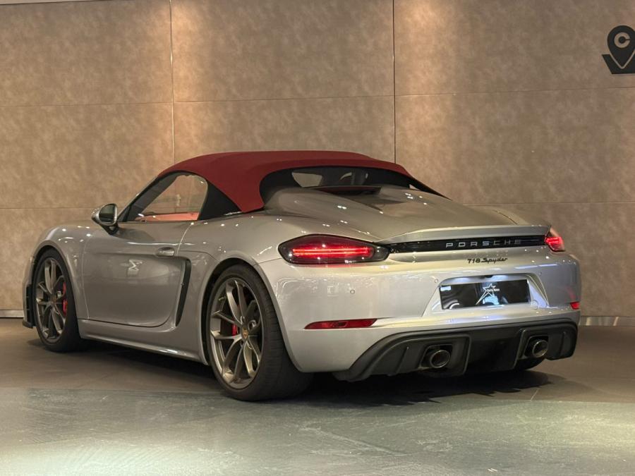 718 Boxster Spyder - Image 2