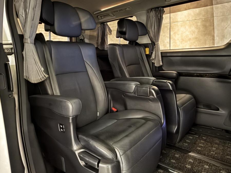 ALPHARD 3.5 SC - Image 8