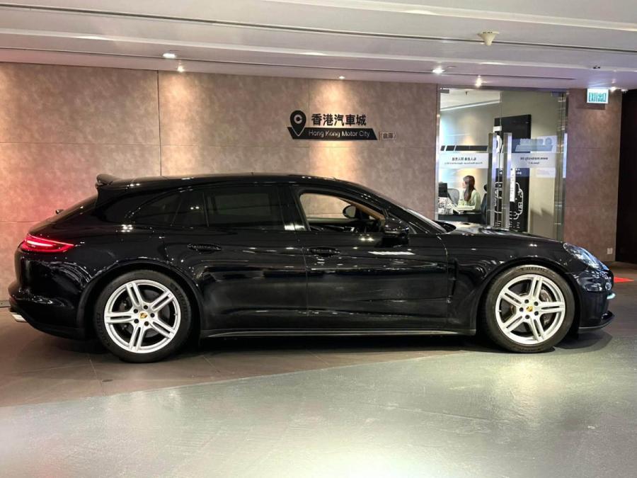 PANAMERA 4 SPORT TURISMO - Image 2