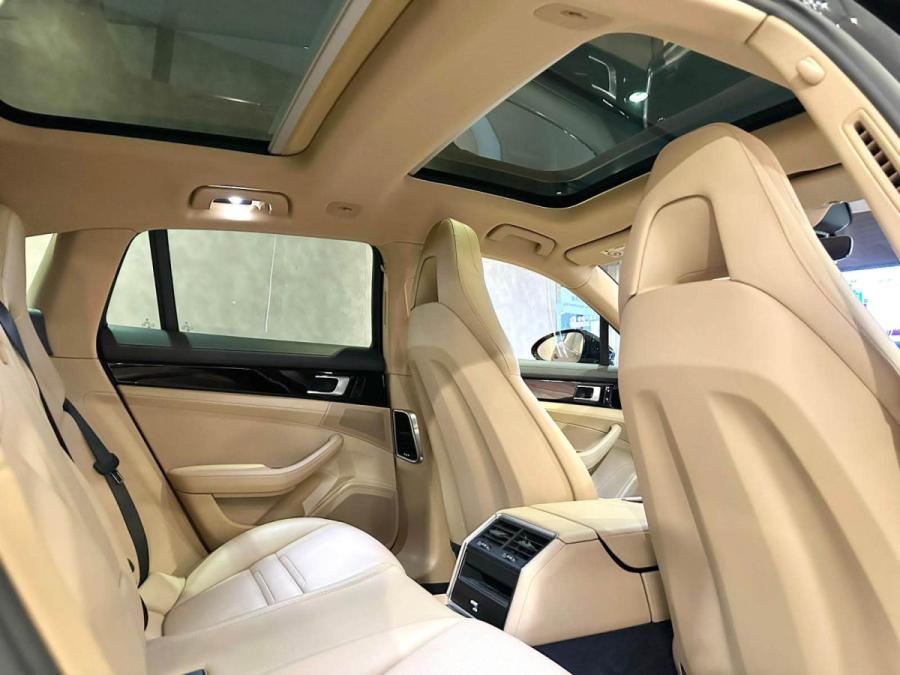 PANAMERA 4 SPORT TURISMO - Image 7