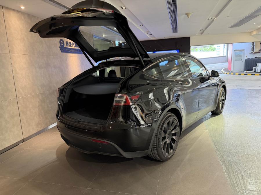 MODEL Y RWD - Image 5