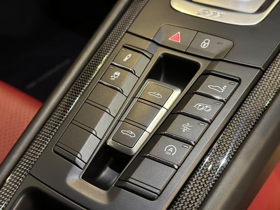 991.2 TARGA 4S - Image 8