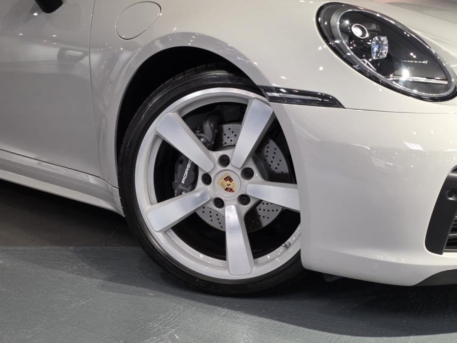 992 Targa 4 Exclusive Manufaktur SPORT CLASSIC PACKAGE - Image 4