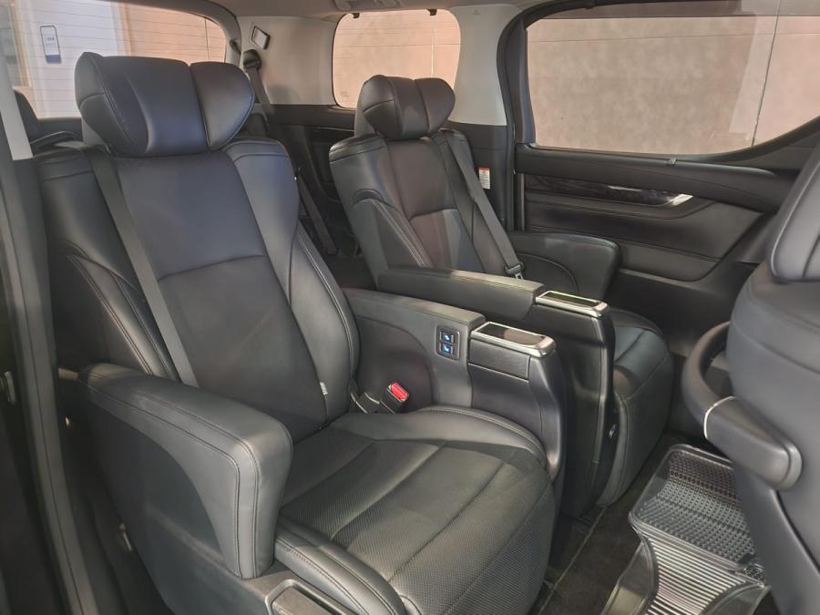 VELLFIRE 3.5 - Image 9