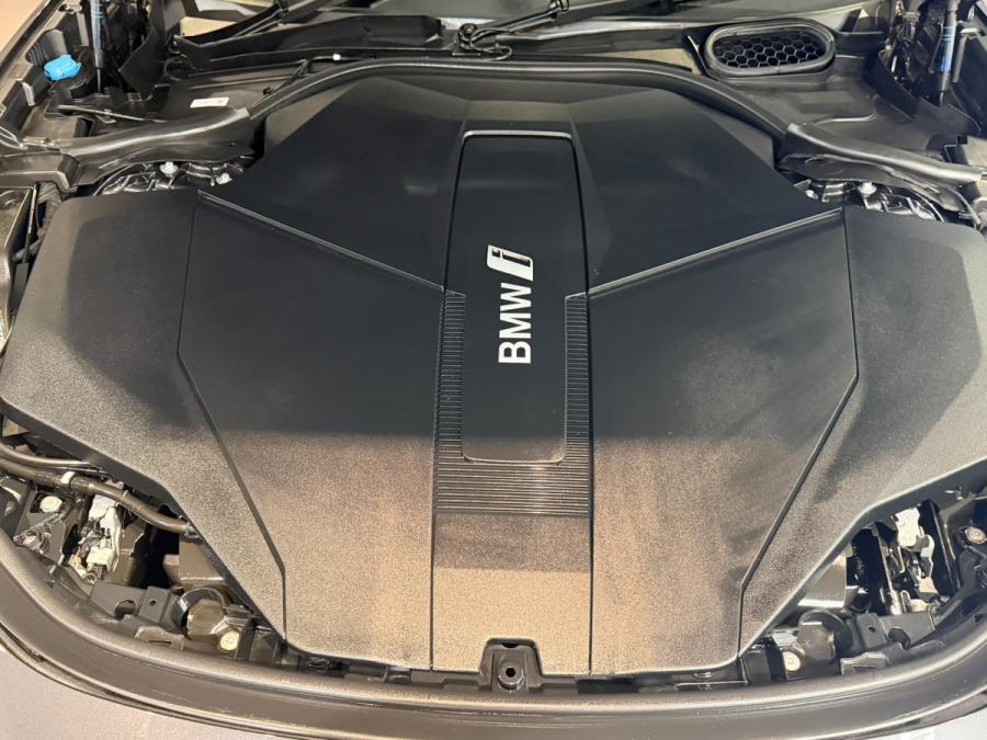 I7 EDRIVE 50 - Image 6