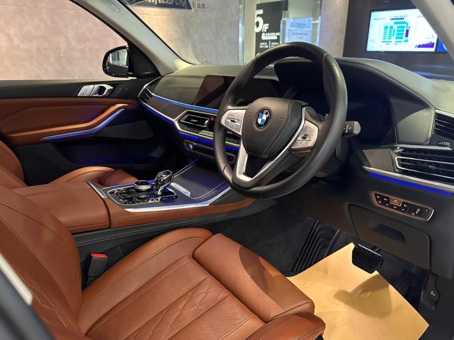 X7 Xdrive 40ia 6-Seater Pure Excellence - Image 8