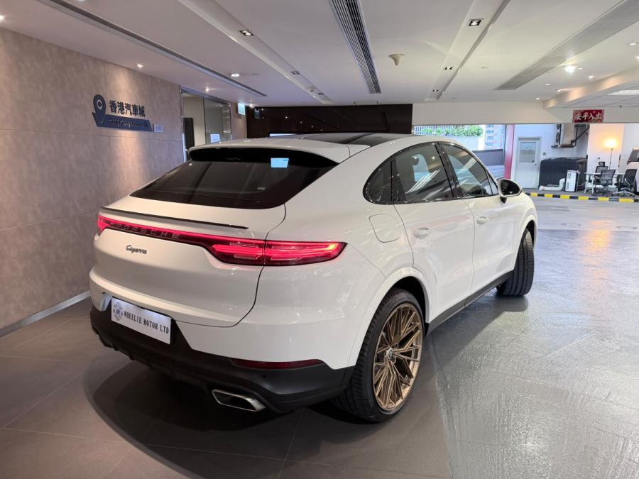 Cayenne Coupe - Image 2