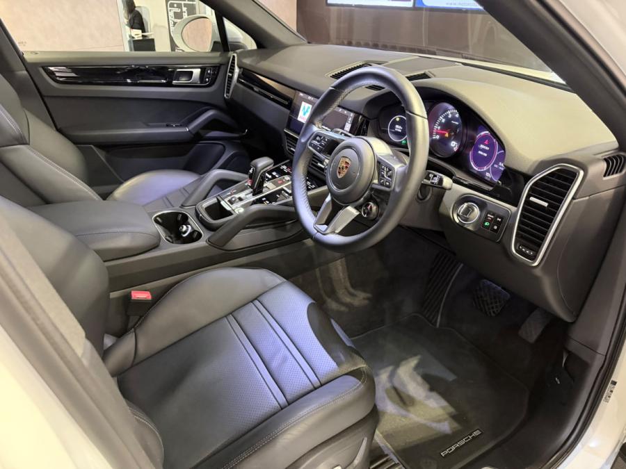 Cayenne Coupe - Image 3