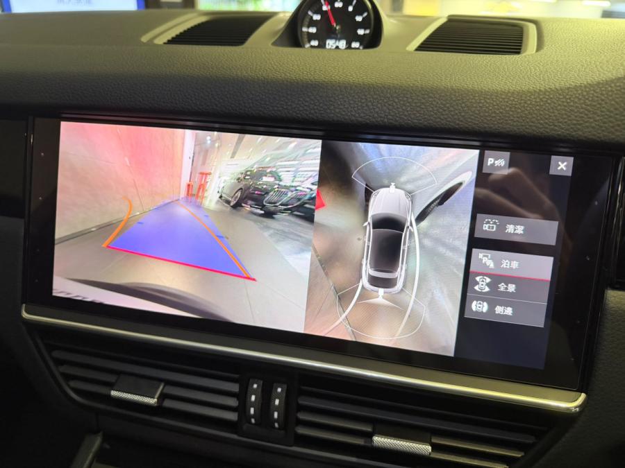 Cayenne Coupe - Image 5
