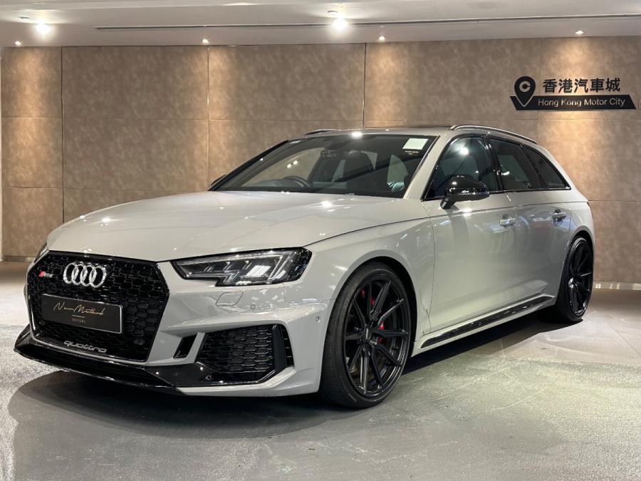 AUDI 奥迪 RS4 Avant quattro