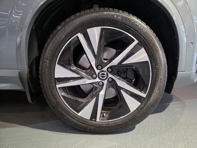 XC90 T6 R-Design - Image 15