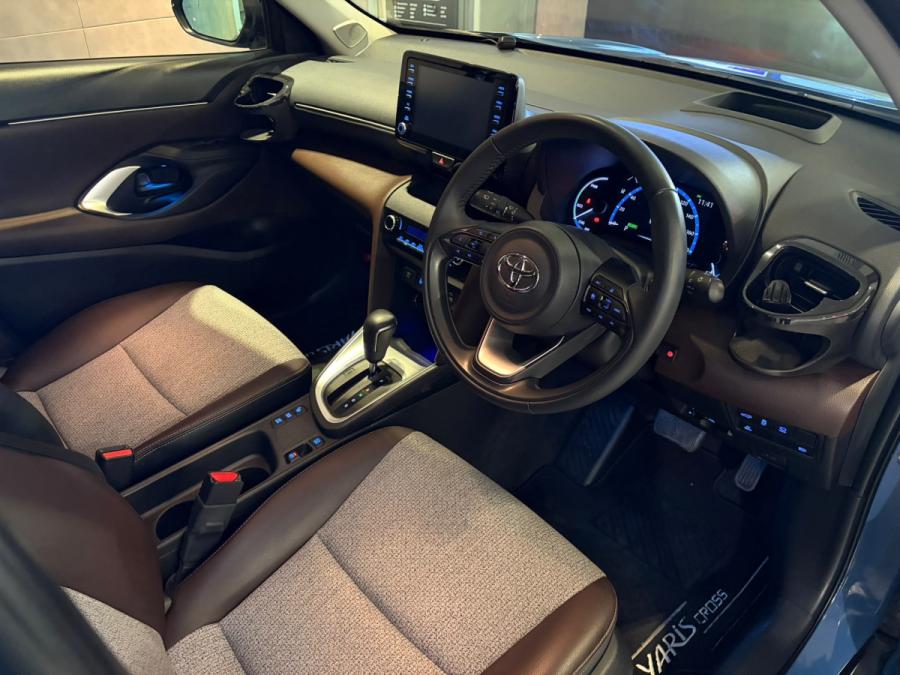 YARIS CROSS Z HYBRID - Image 5