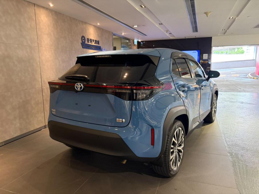 YARIS CROSS Z HYBRID - Image 2