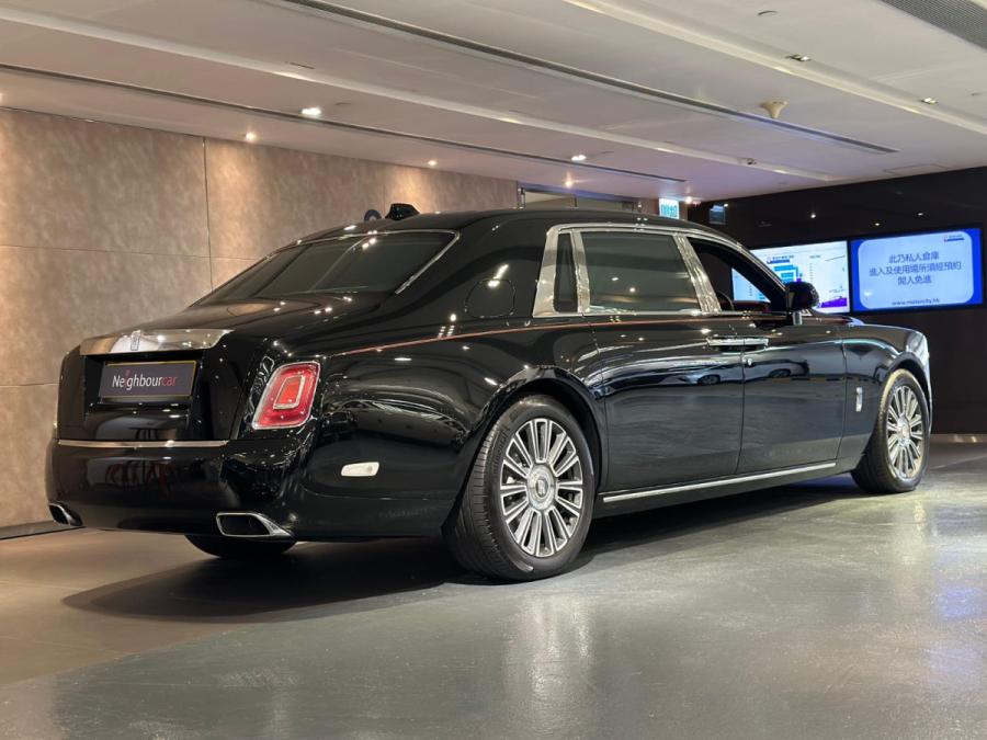 Phantom EWB (Extended Wheelbase) - Image 3