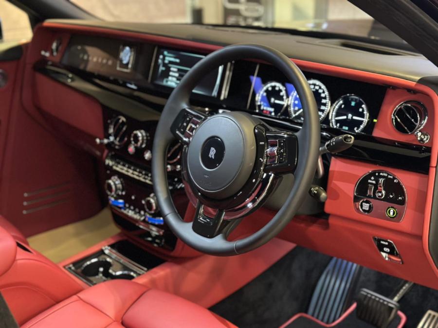 Phantom EWB (Extended Wheelbase) - Image 6
