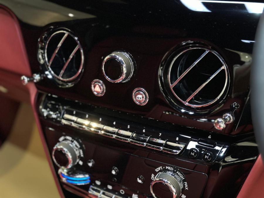 Phantom EWB (Extended Wheelbase) - Image 7