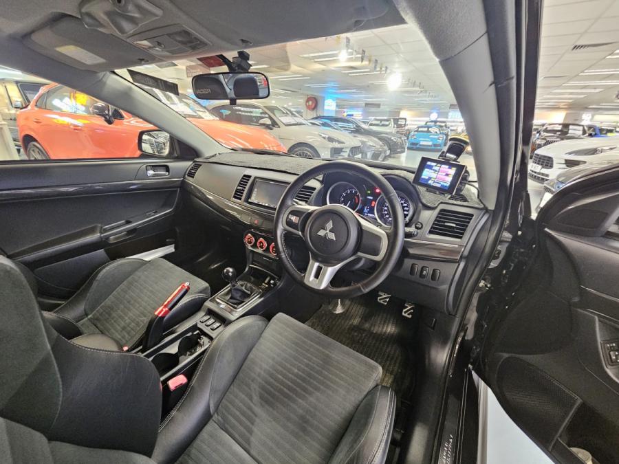 Lancer Evolution X - Image 4