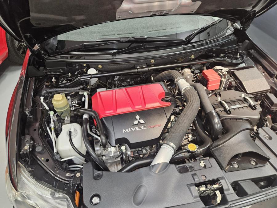 Lancer Evolution X - Image 3
